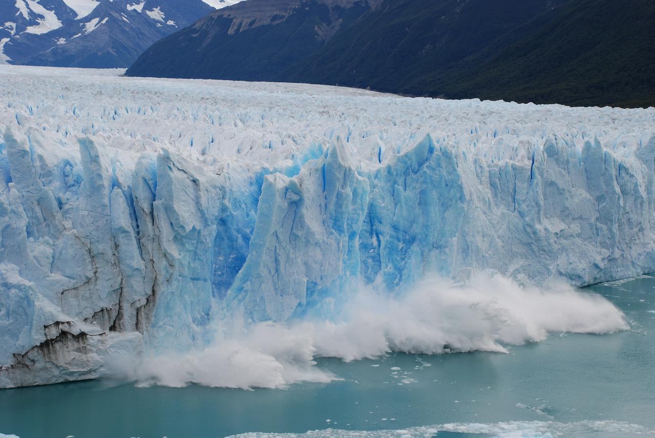Moreno Spirit (Optional tour of Perito Moreno Glacier National Park) El Calafate - Photo 4