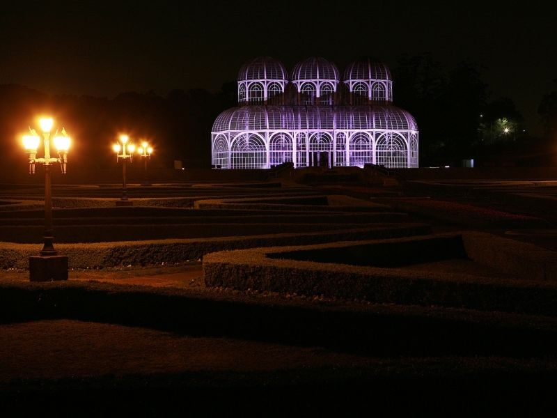 Curitiba at night - Photo 2