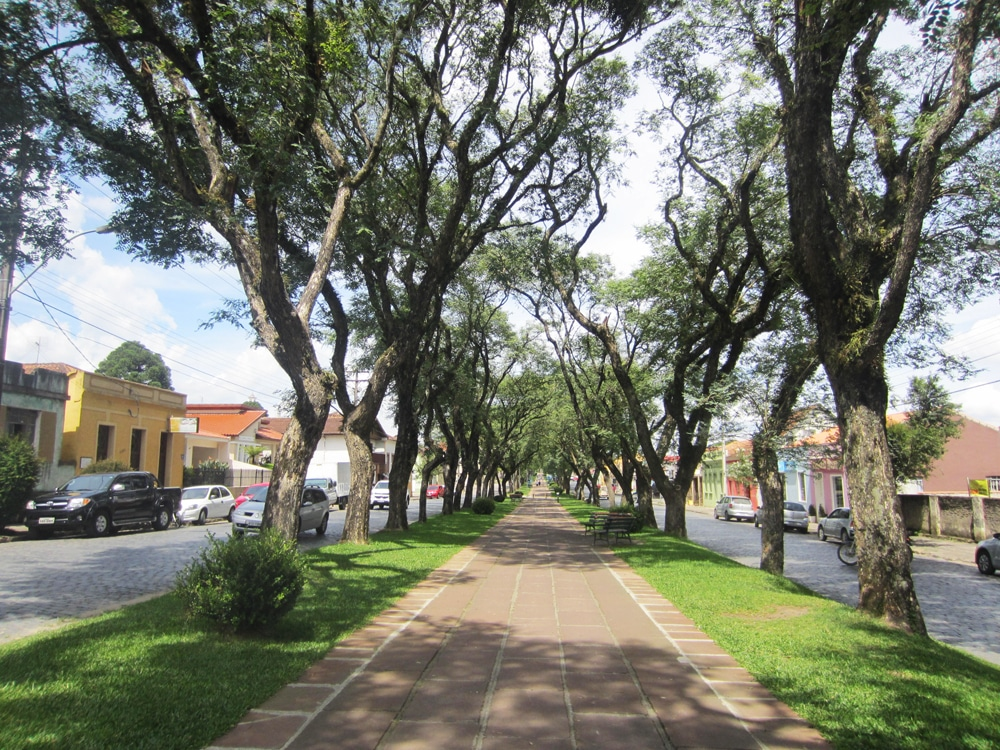 Historic Lapa leaving Curitiba - Photo 2