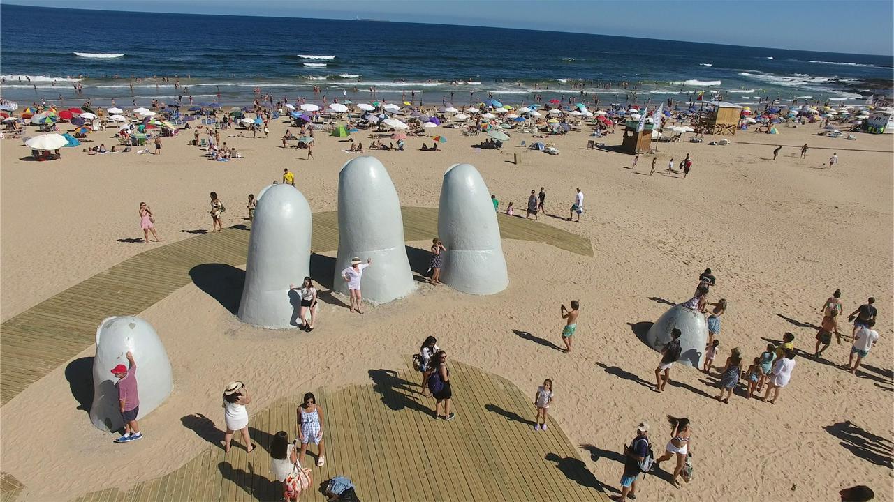City Tour Punta Del Este + Casa Pueblo saindo de Montevidéu - Photo 4