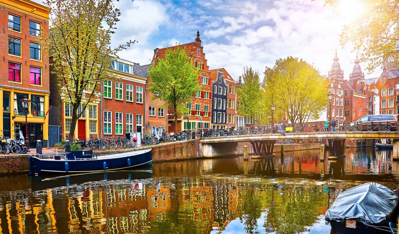 Amsterdam - Private Tour with a Local Friend in Portuguese - Photo 4