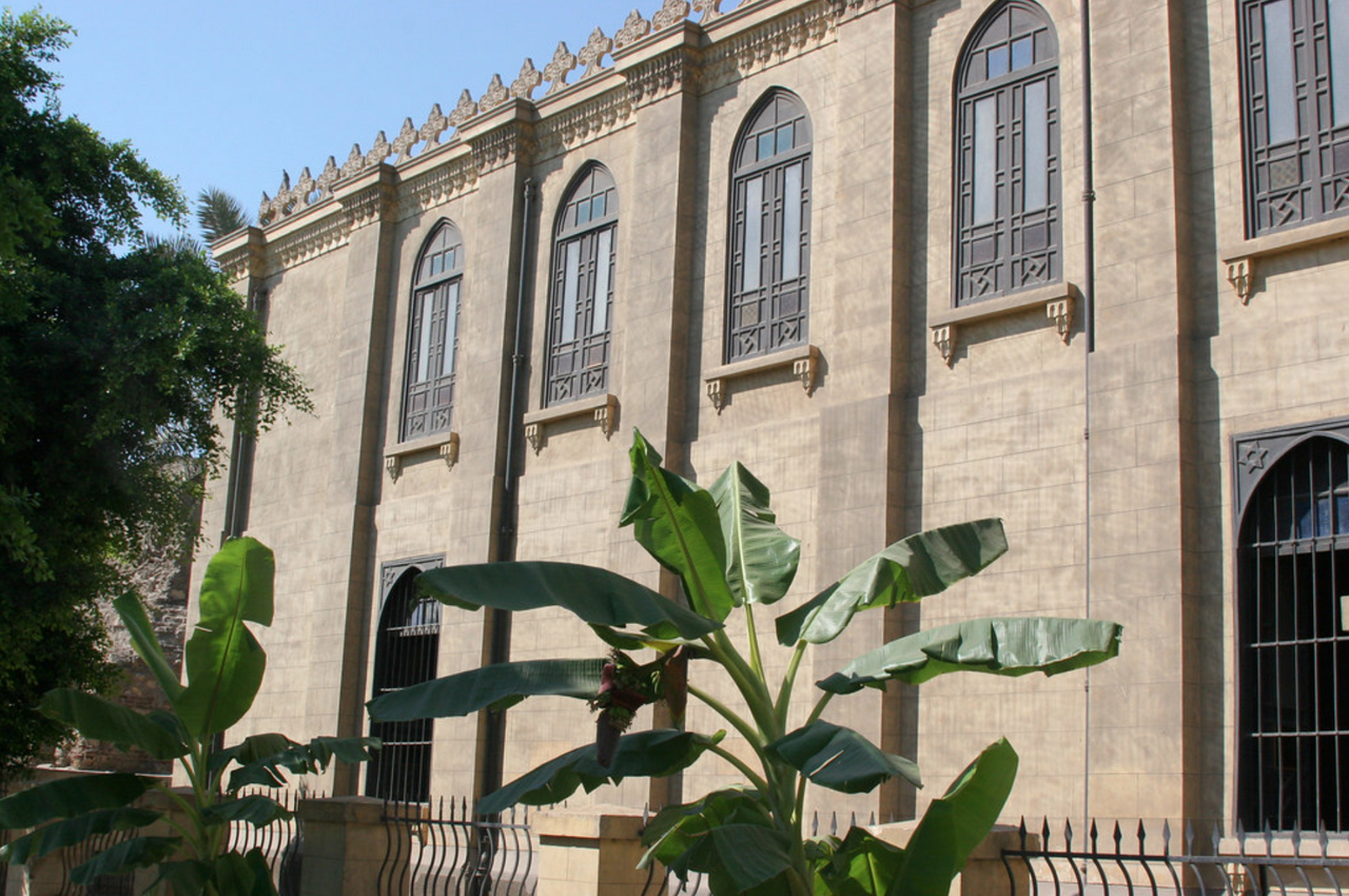 City tour pelo Cairo: Mesquita de Sultan Hasan, Bairro Copta e Museu Egípcio - Photo 4