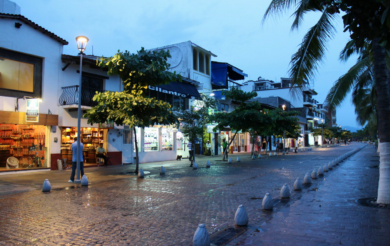 Excursões Noturnas Saindo de Havana - Photo 2