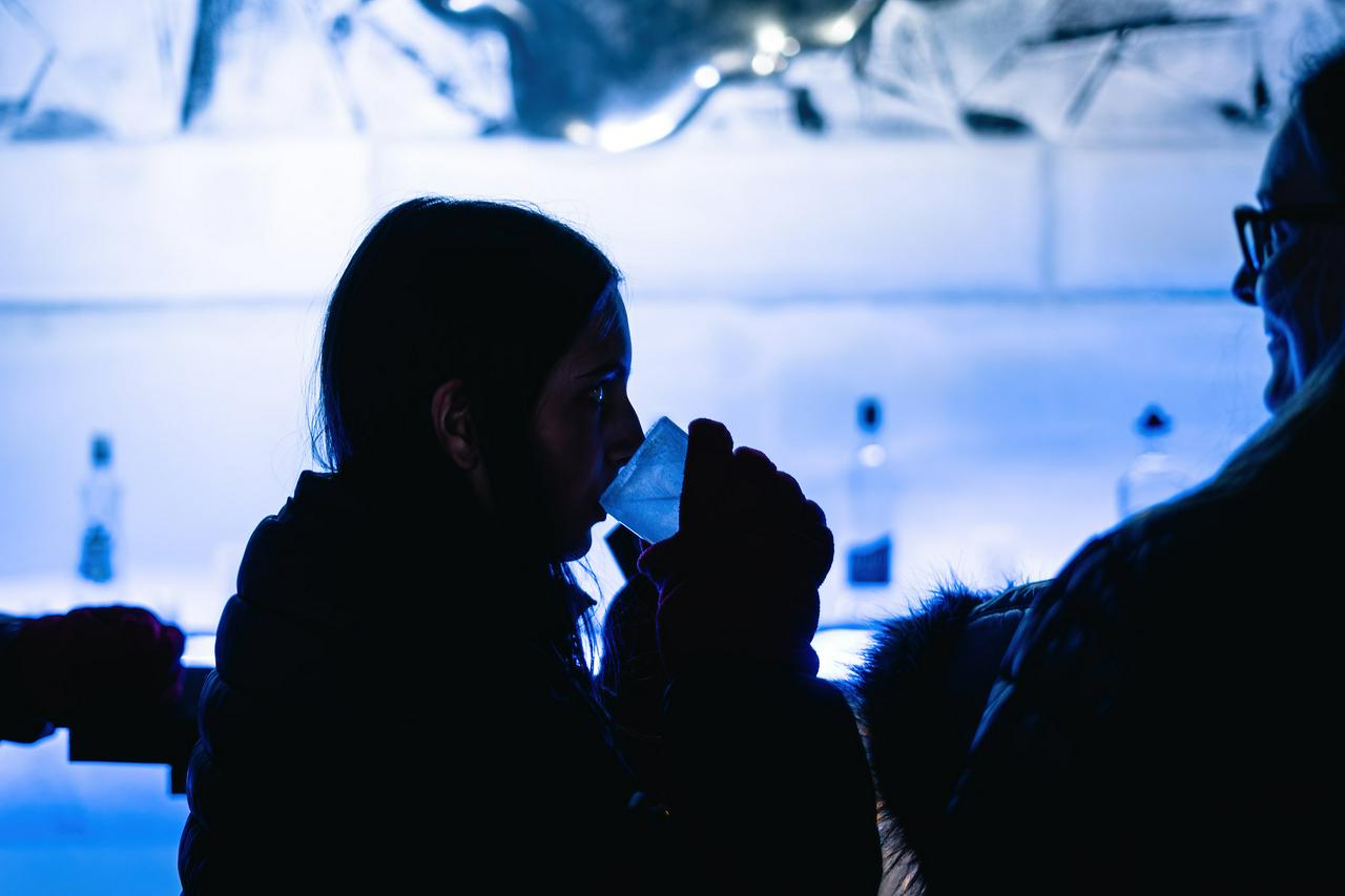 Berlin: Icebar - Entrance ticket with 3 drinks included - Photo 17