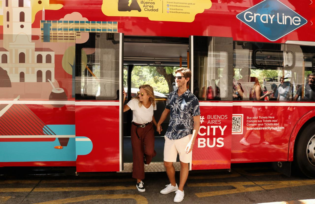 Combo: Brunch at El Gato Negro + 48-hour Bus Ticket - Photo 3