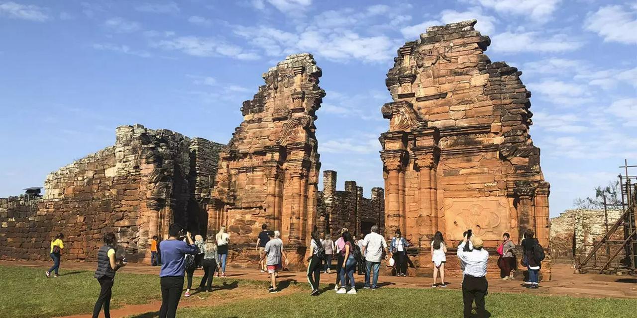 Visit to the Jesuit Ruins of San Ignacio and the Wanda Mines - Photo 2