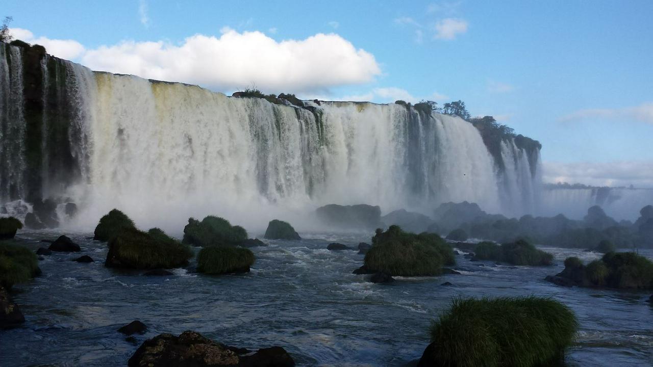 Iguaçu Falls: Brazilian Falls and Bird Park - Photo 14