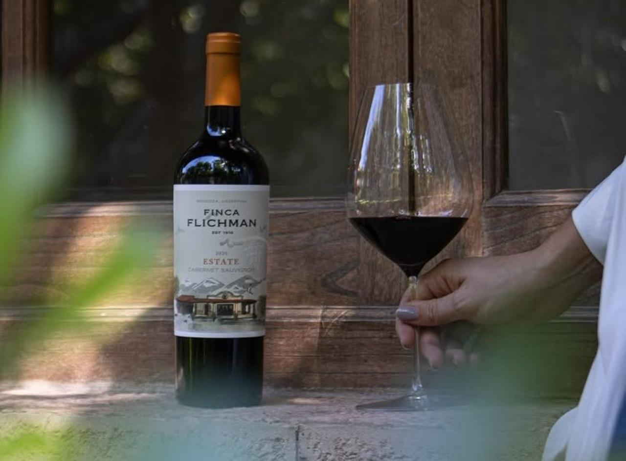 Wines, Vineyards and Picnics: Discover the charm of Mendoza's wineries - Photo 8
