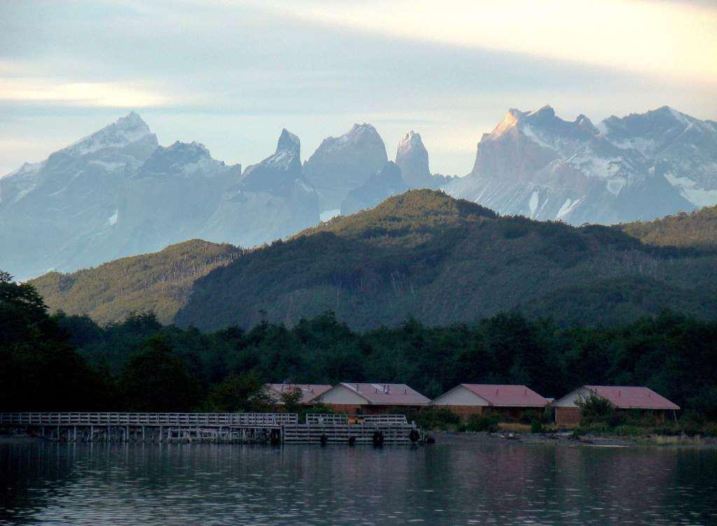 Montes Balmaceda, Geleiras Balmaceda e Serrano - Photo 3