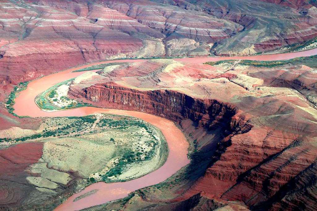 Ver o Grand Canyon e voo de helicóptero - Photo 9