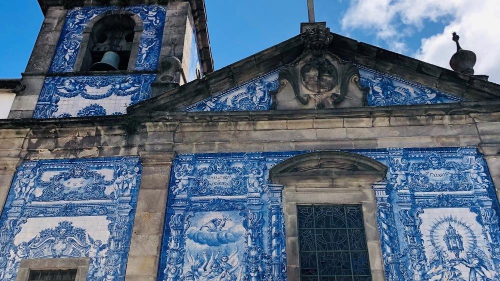 Stories in Blue: Discover Porto through its tiles, an art that tells stories - Photo 5