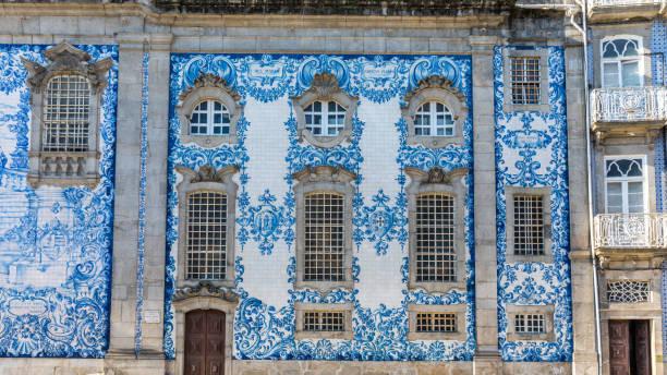 Stories in Blue: Discover Porto through its tiles, an art that tells stories - Photo 9