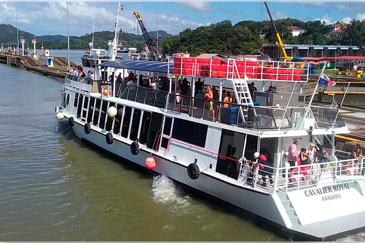 Panama Canal Partial Transit from Panama City Panama City Hotels - Photo 5