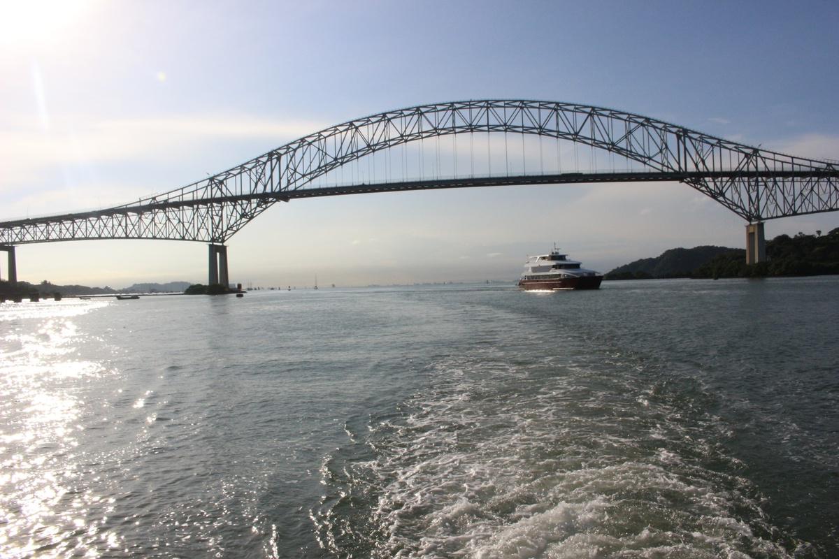 Panama Canal Partial Transit from Panama City Panama City Hotels - Photo 9