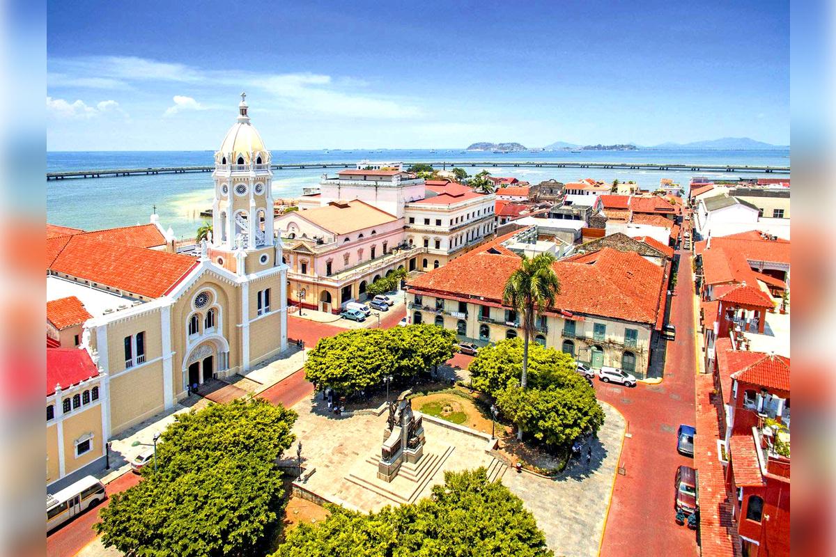 Half-day visit to Casco Antiguo, the Ruins of Panama Viejo and Amador - Photo 4