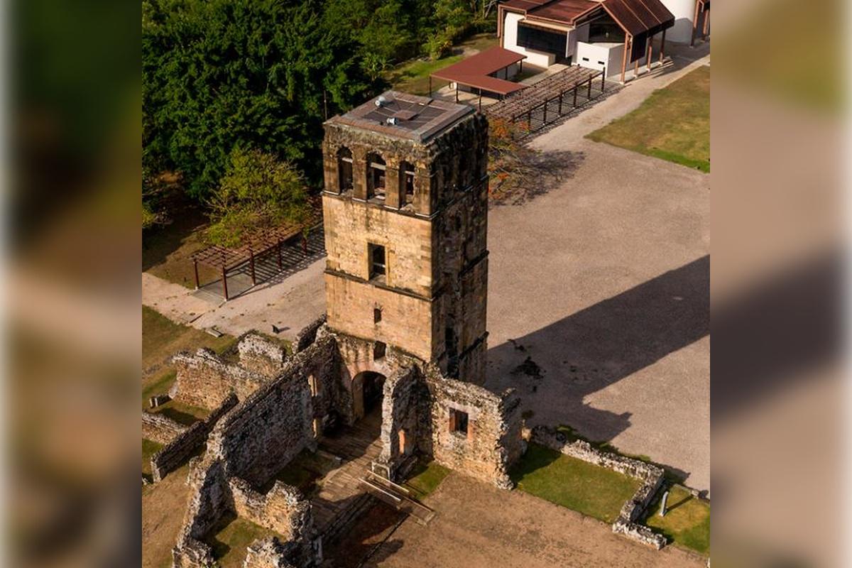 Half-day visit to Casco Antiguo, the Ruins of Panama Viejo and Amador - Photo 11