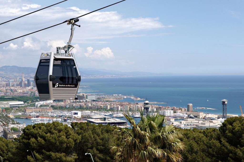 Lo mejor de Barcelona, ​​teleférico gratuito a Montjuic - Photo 2