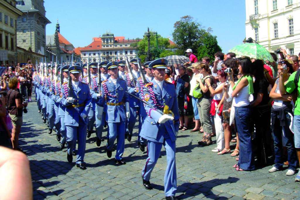 Prague Grand City Tour and Changing of the Guard - Photo 4