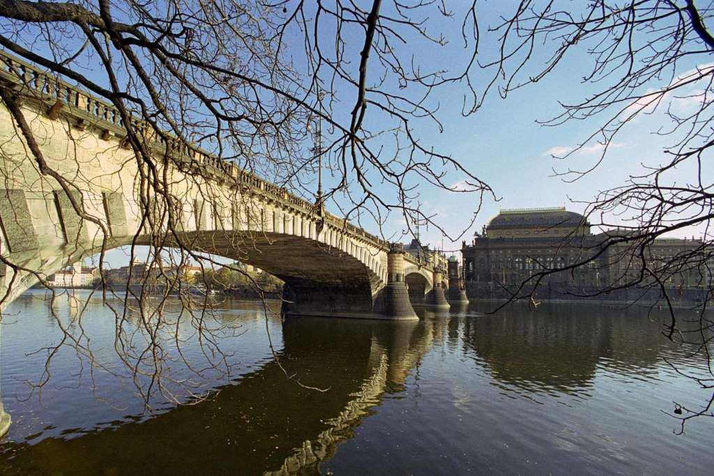 Experience Prague Nightlife - Photo 9