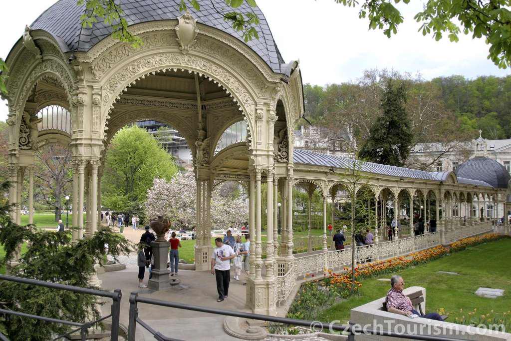 Karlovy Vary and Carlsbad Spa Tour with Lunch - Photo 4