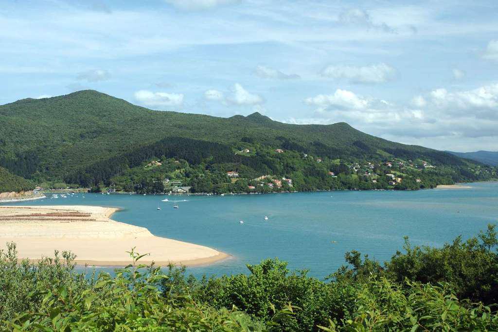 Costa Basca - Biosfera Urdaibai, Bermeo e Gernika - Photo 4