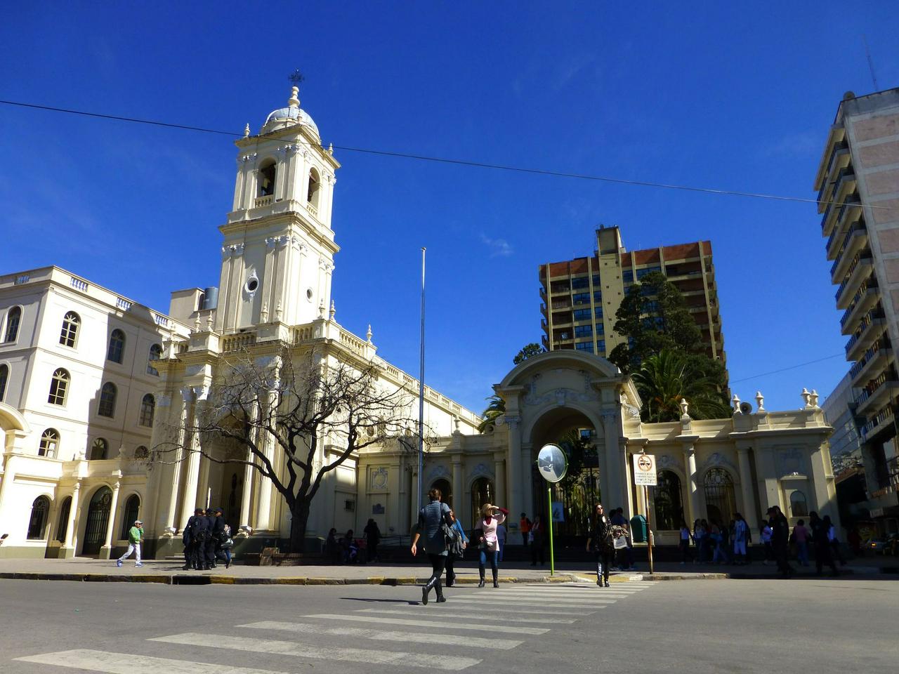 Descubra San Salvador de Jujuy: Passeio Histórico e Artesanal - Photo 4