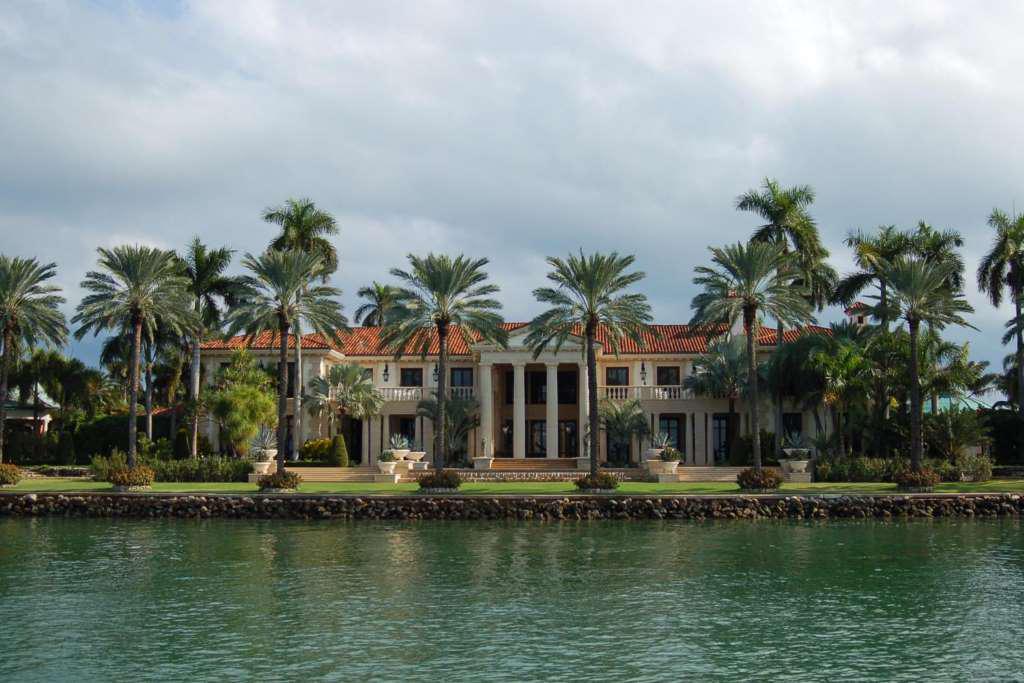 Biscayne Bay Boat Tour - Photo 5