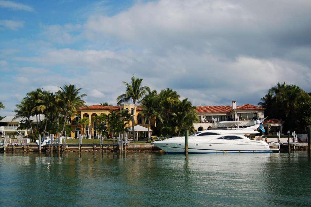 Biscayne Bay Boat Tour - Photo 7