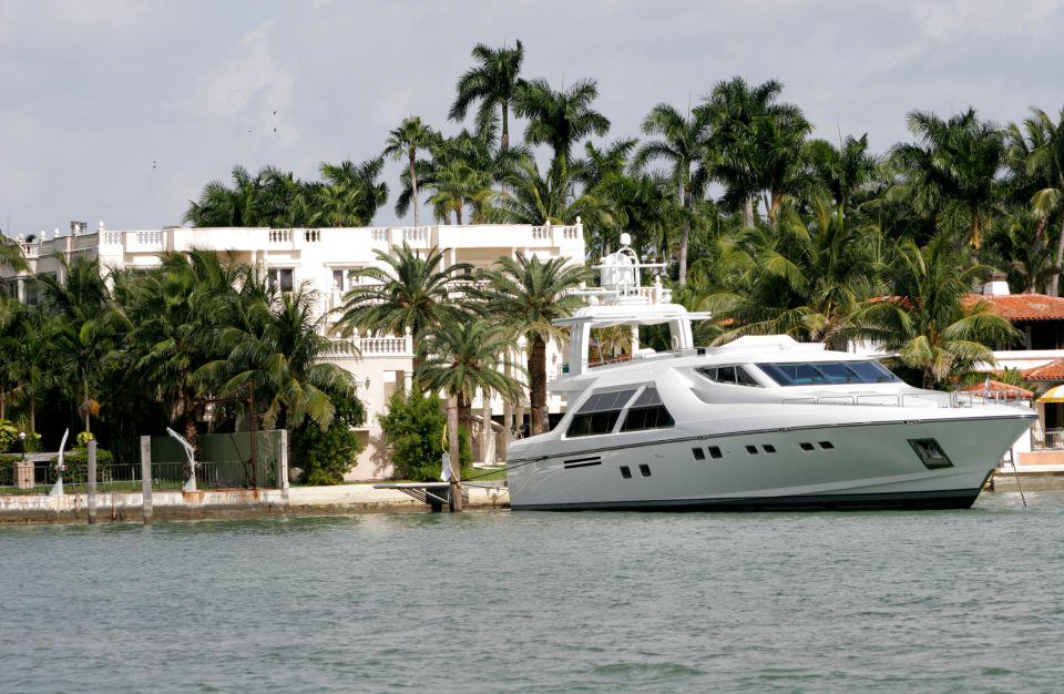 Biscayne Bay Boat Tour - Photo 9