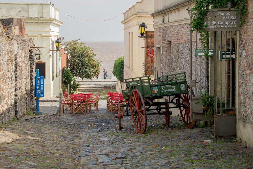 Package: Full day in Punta del Este, Full day in Colonia del Sacramento and Montevideo city tour - Photo 5