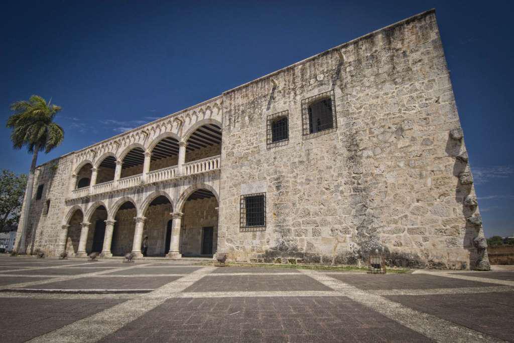 Tour of the city of Santo Domingo de Punta Cana - Photo 2