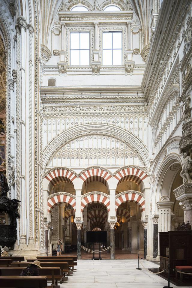 Córdoba, Cidade de Caliphal - Photo 5