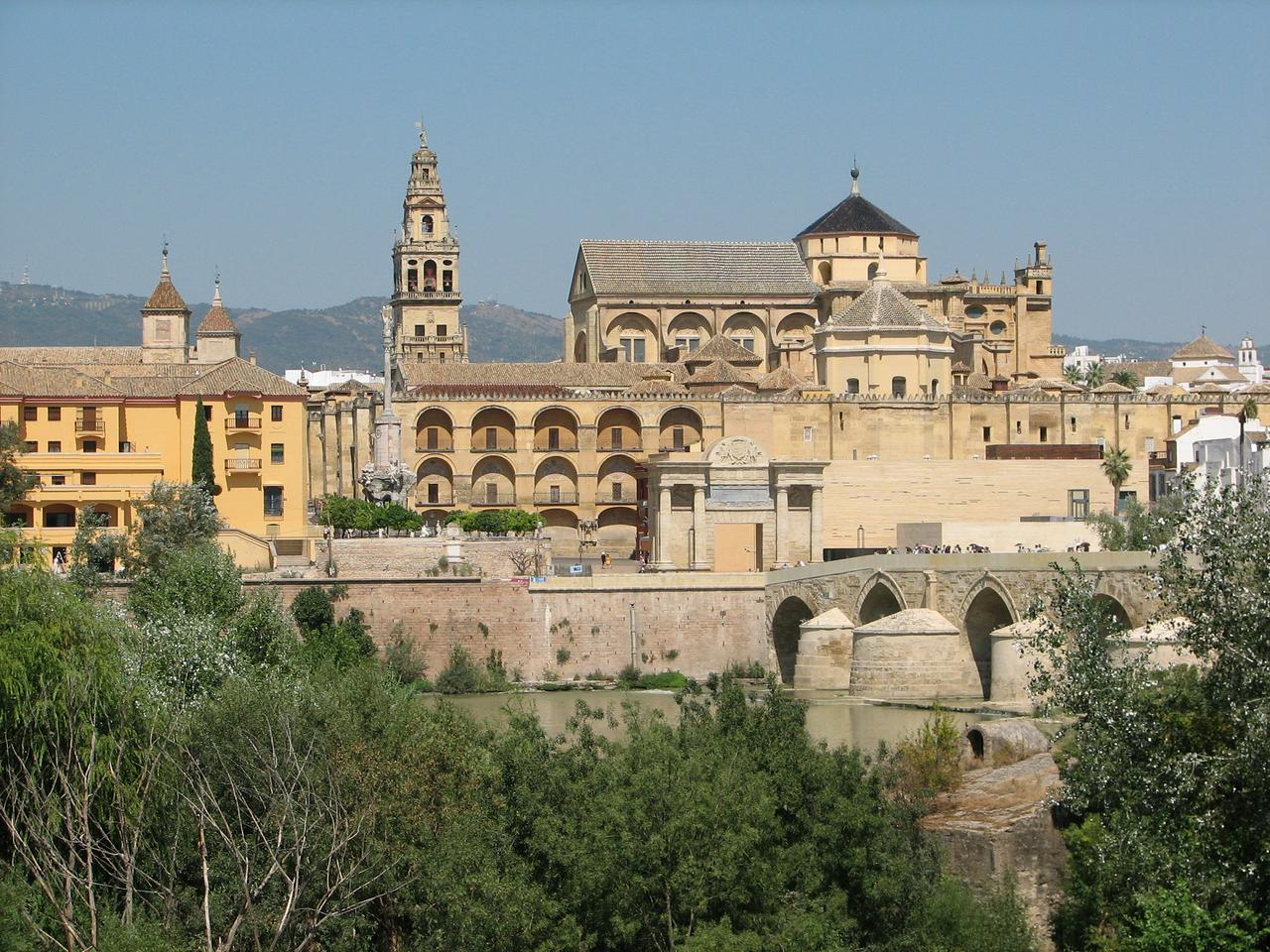 Córdoba, Cidade de Caliphal - Photo 13