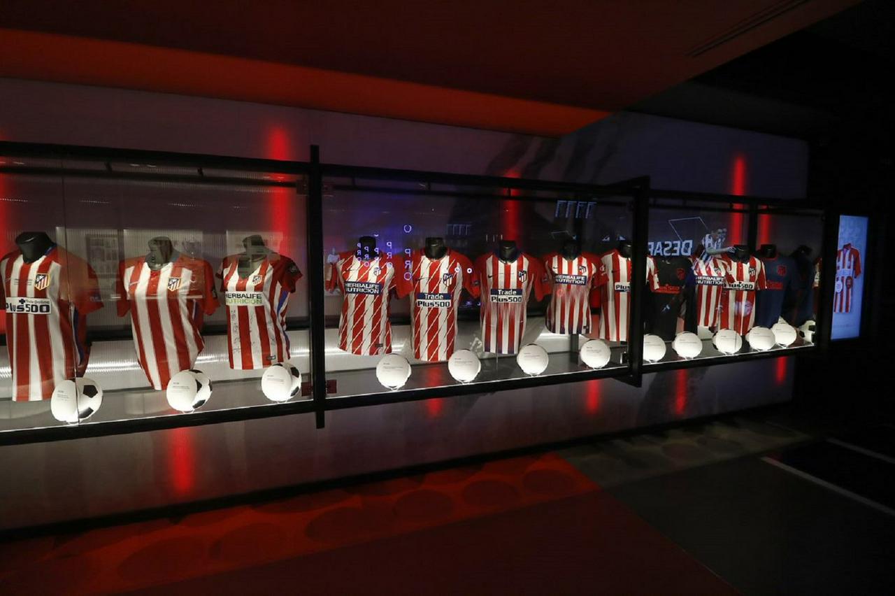 Torcedores do Atlético de Madrid - Visita Guiada Cívitas Metropolitano e Territorio Atleti - Photo 10
