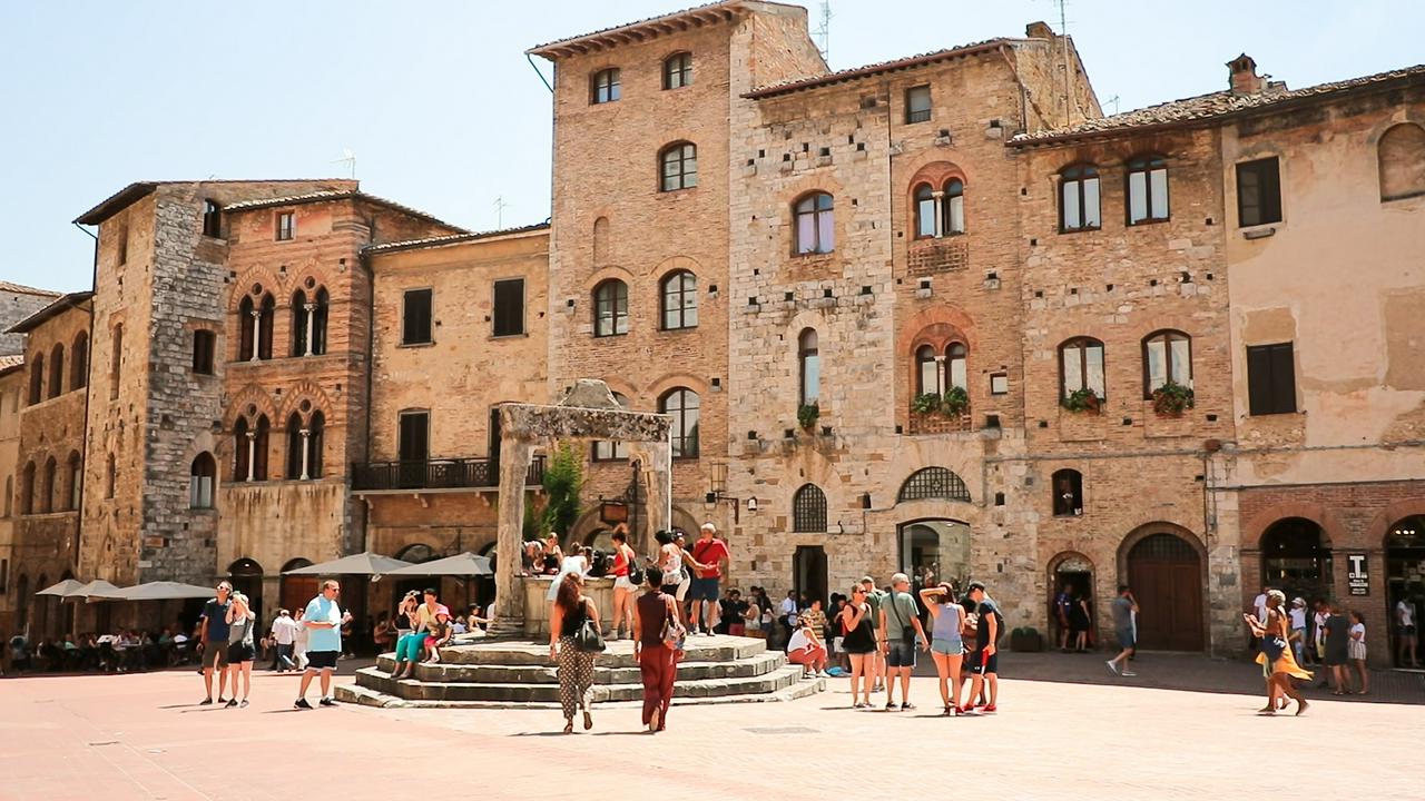 Siena and its Cathedral, San Gimignano, Chianti and Pisa with a typical lunch and wine pairing - Photo 4