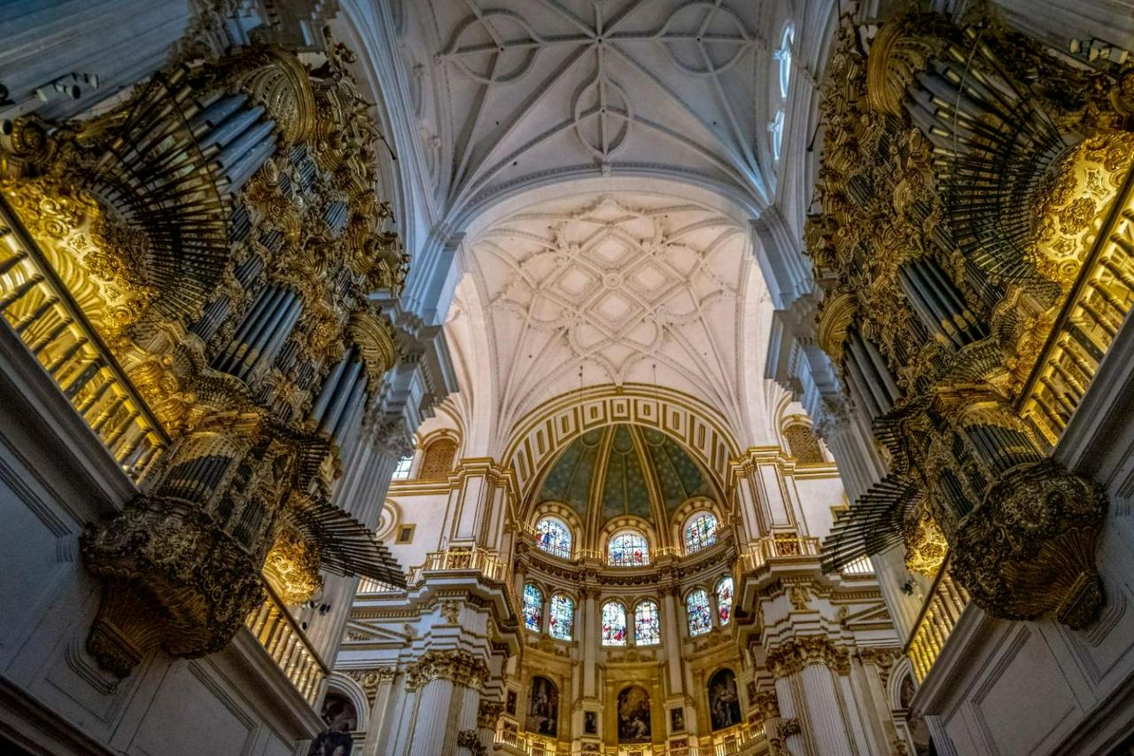 Sevilla Clássica - Visita Guiada à Catedral de Sevilha - Photo 5
