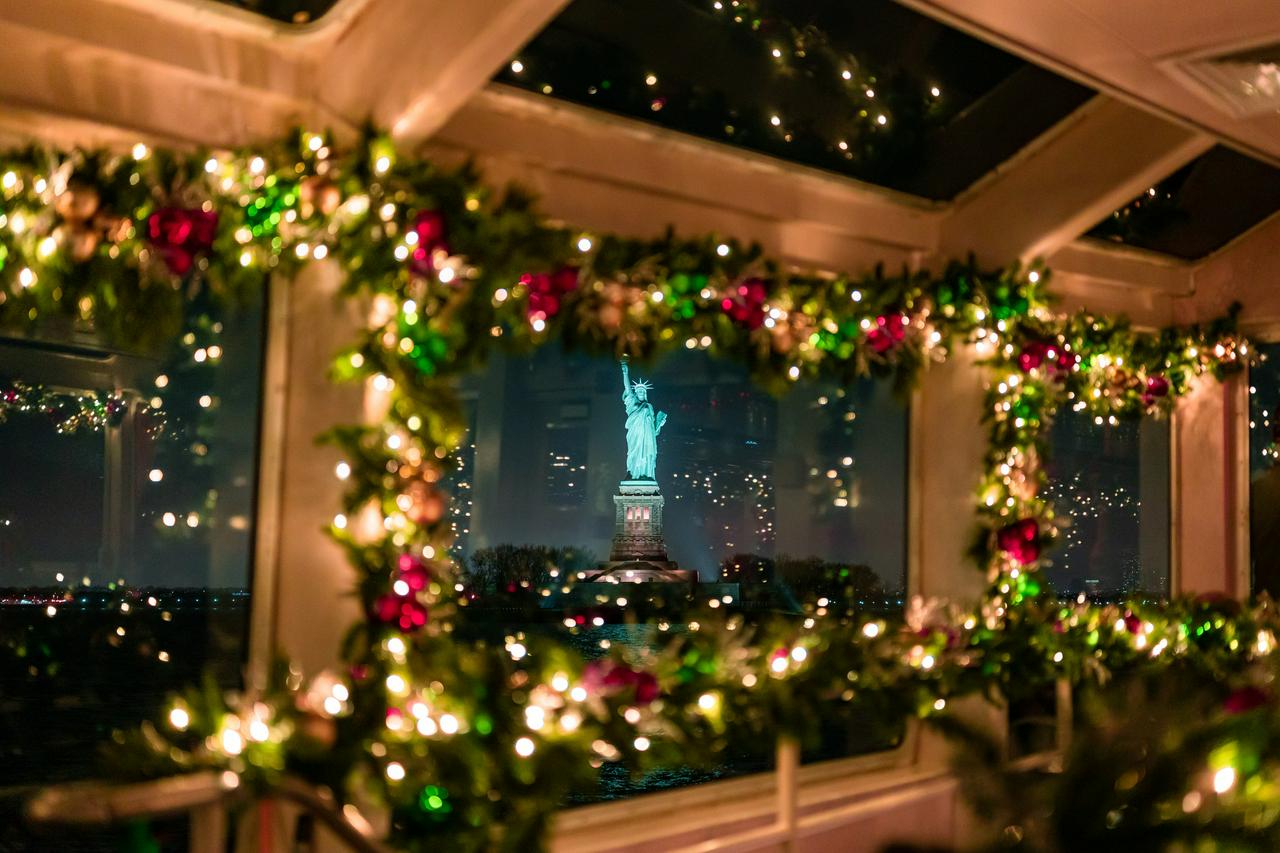 Harbor Lights Night Cruise - Photo 8