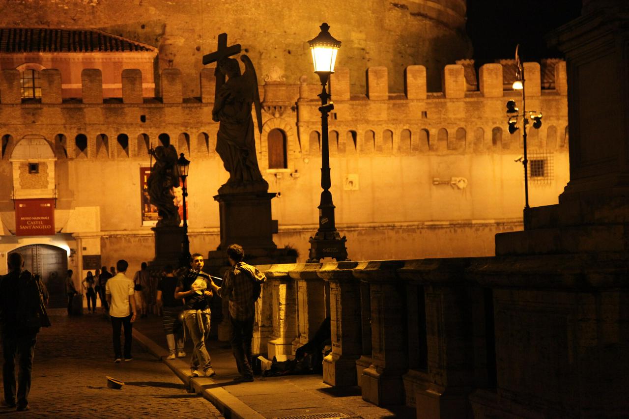 Dark Rome: Ghost and Mystery Night Tour - Photo 2
