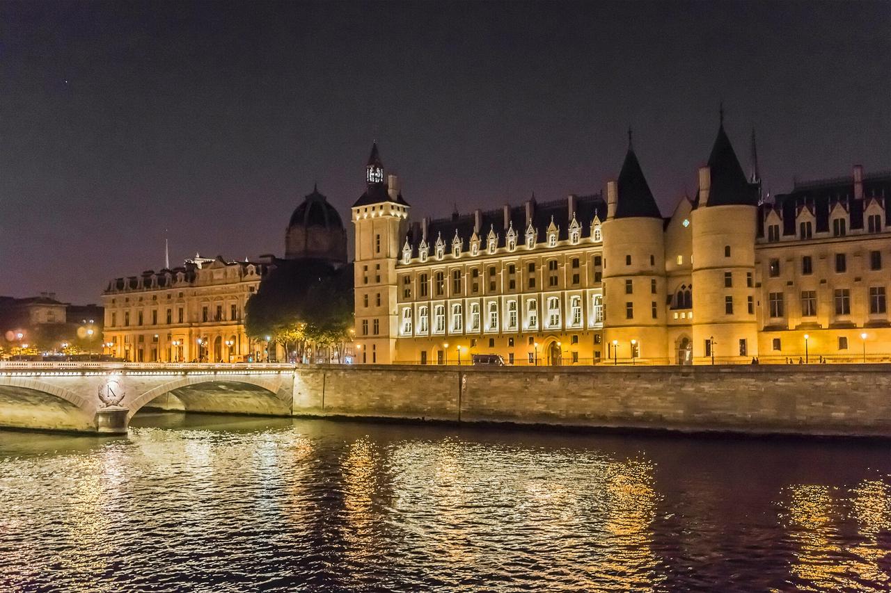 Ghosts, Legends and Mysteries - Paris Night Tour - Photo 6