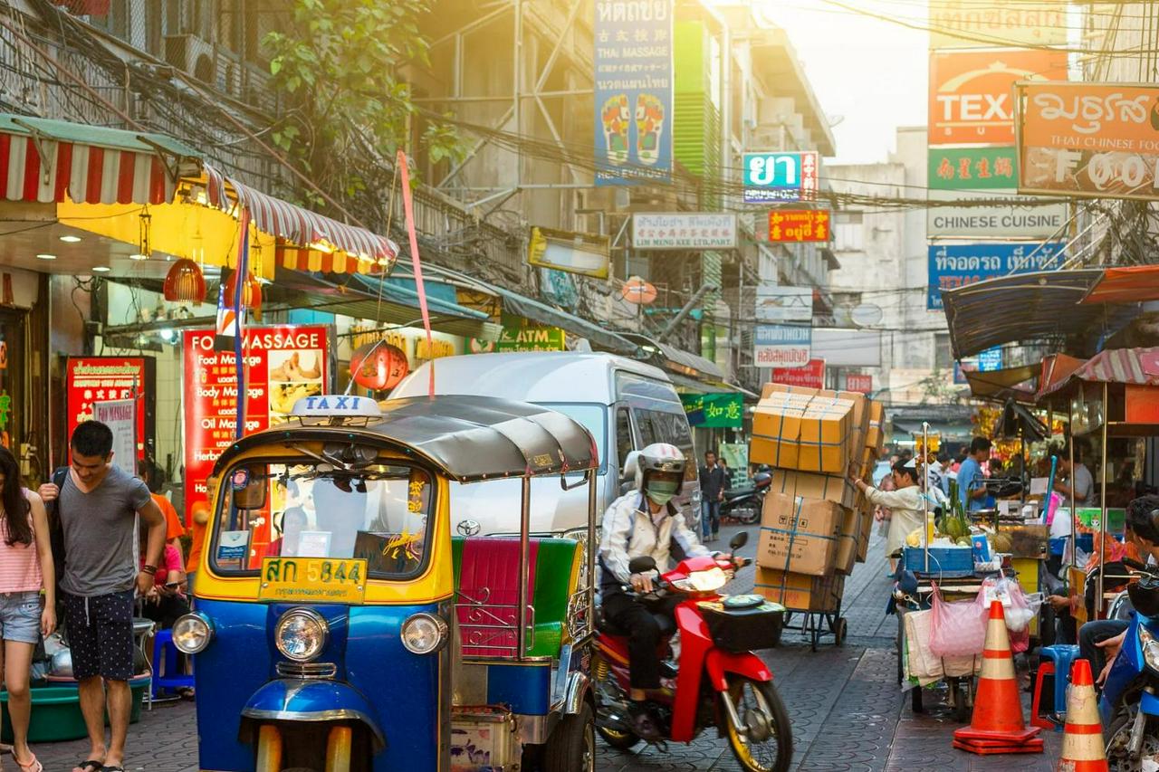 Bangkok - Tuk Tuk and Walking Tour - Photo 2