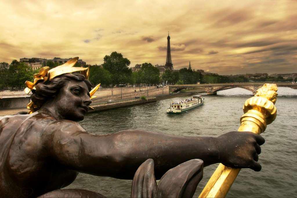 Paris City Tour by Bus - Photo 6