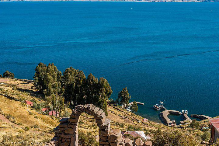Excursão de dia inteiro ao Lago Titicaca, Ilhas Flutuantes dos Uros e Ilha da Comunidade Taquile saindo de Puno - Photo 2