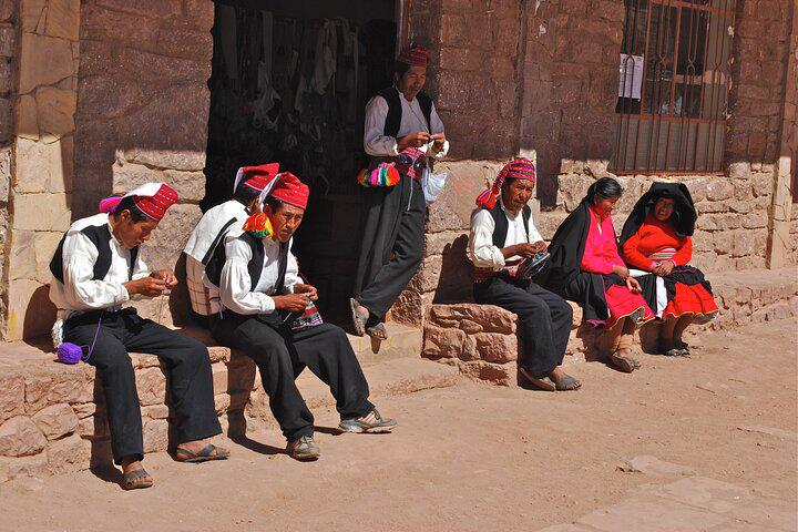 Excursão de dia inteiro ao Lago Titicaca, Ilhas Flutuantes dos Uros e Ilha da Comunidade Taquile saindo de Puno - Photo 9
