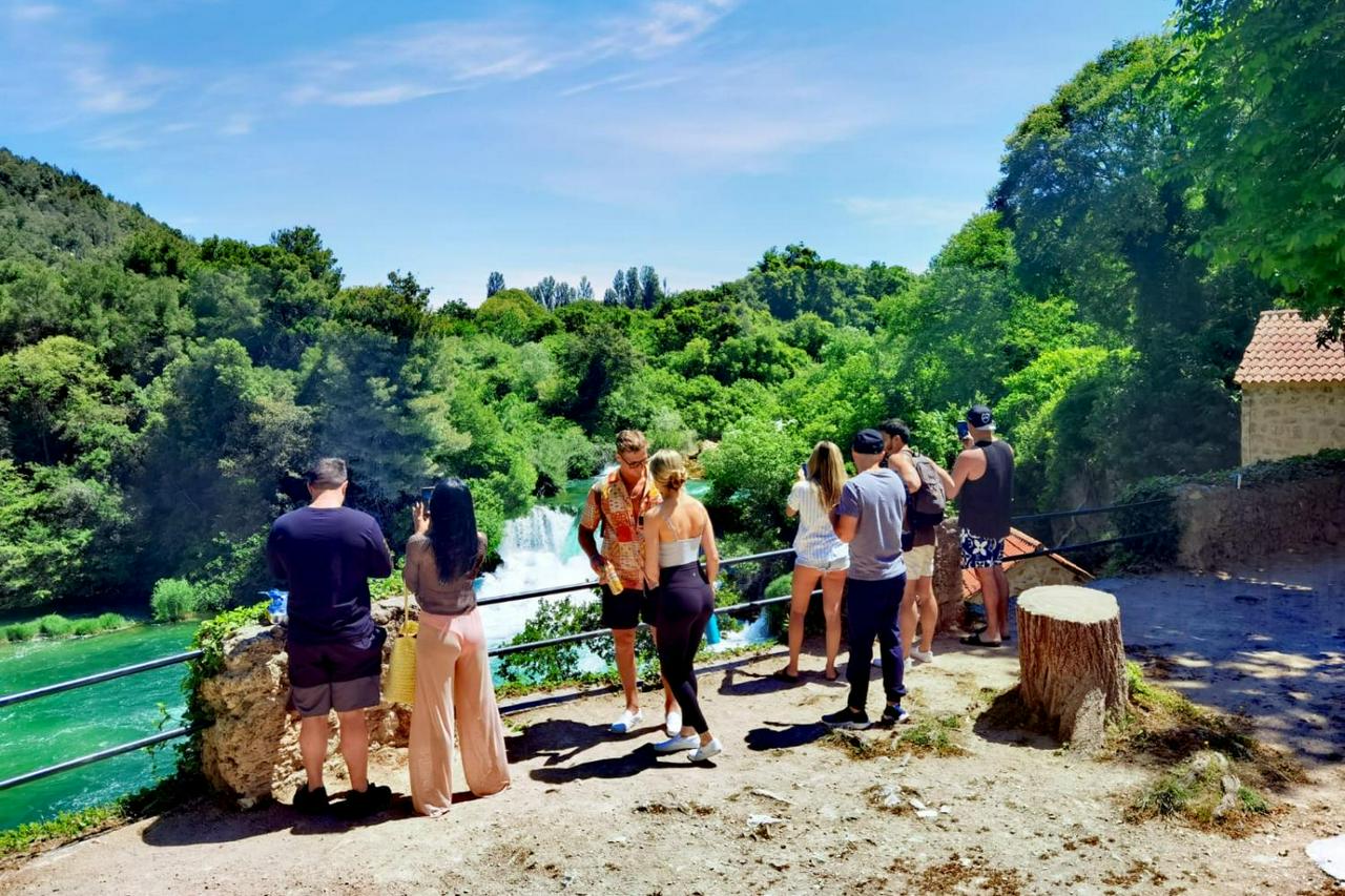 Excursão de um dia às cachoeiras de Krka saindo de Split ou Trogir - Photo 3