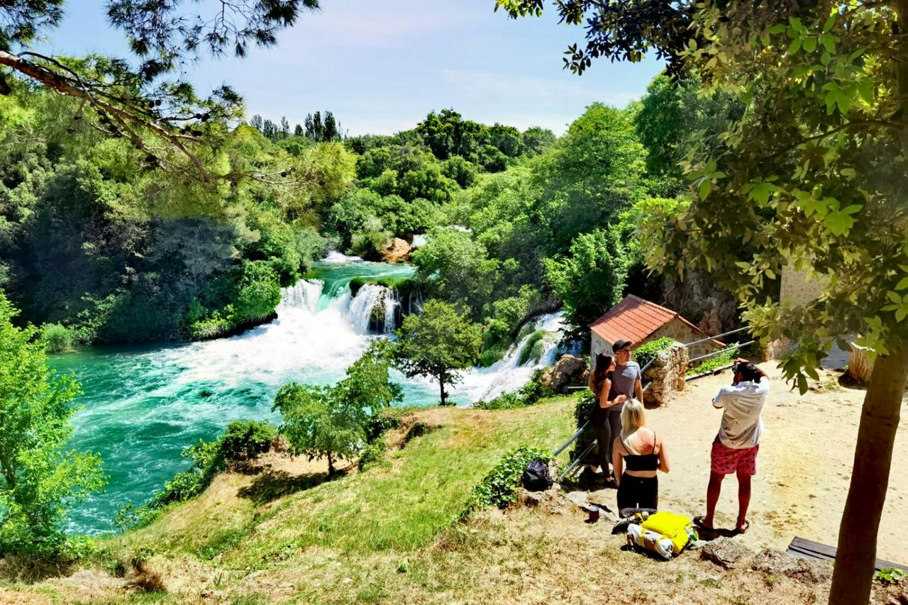 Excursão de um dia às cachoeiras de Krka saindo de Split ou Trogir - Photo 4