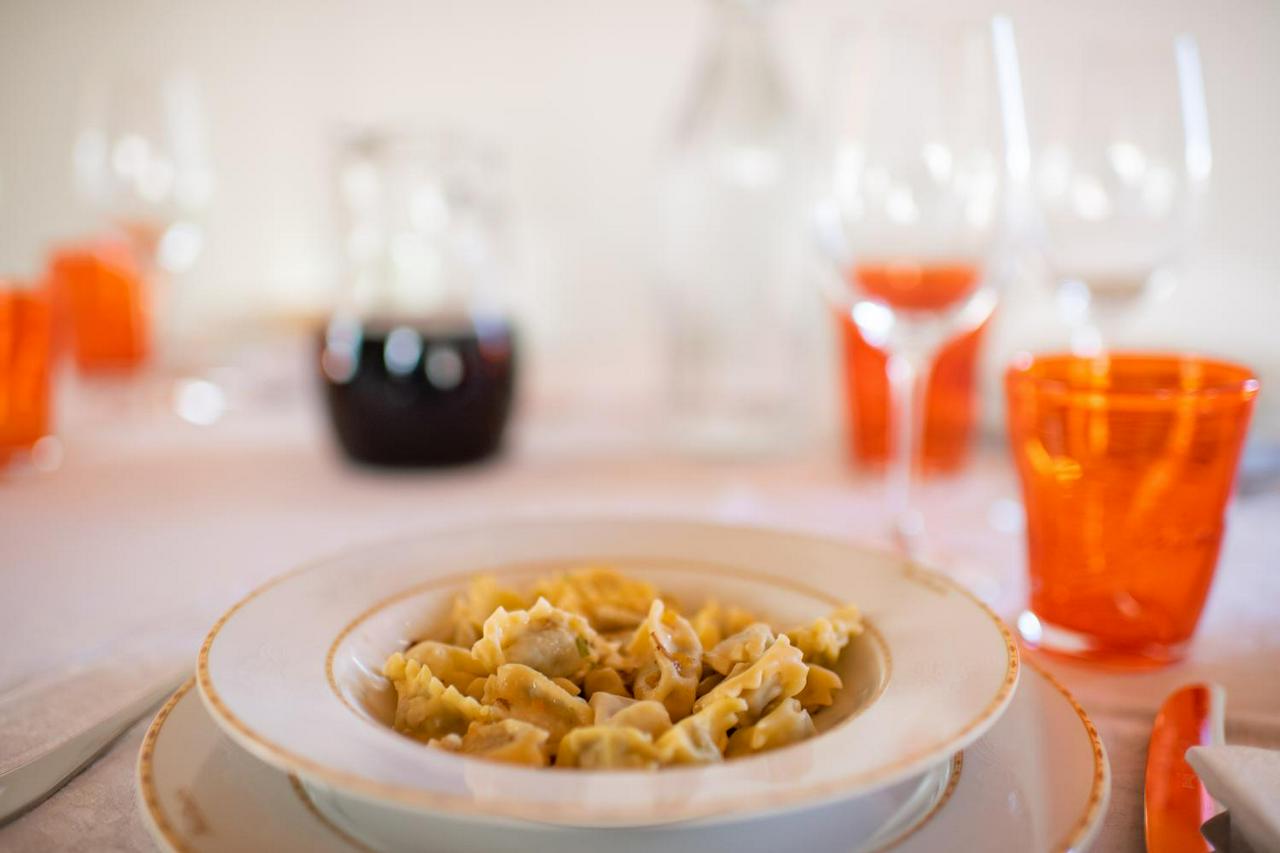 Compartilhe seu Pasta Love: aula de massa e tiramisu em pequenos grupos na casa de um morador local em Verona - Photo 3