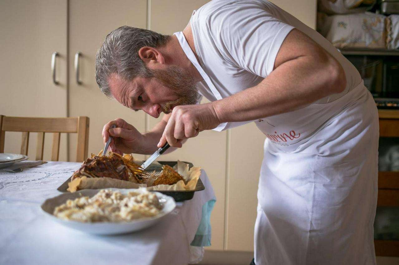 Almoço com família italiana com demonstração de culinária e vinhos incluídos em Veneza - Photo 2