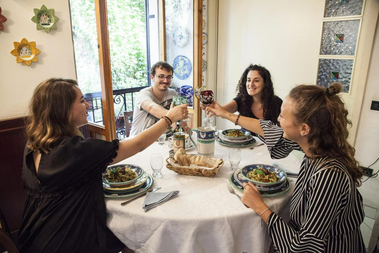 Aula de massa fresca em pequenos grupos na casa de um morador local em Sorrento, com almoço incluído - Photo 6