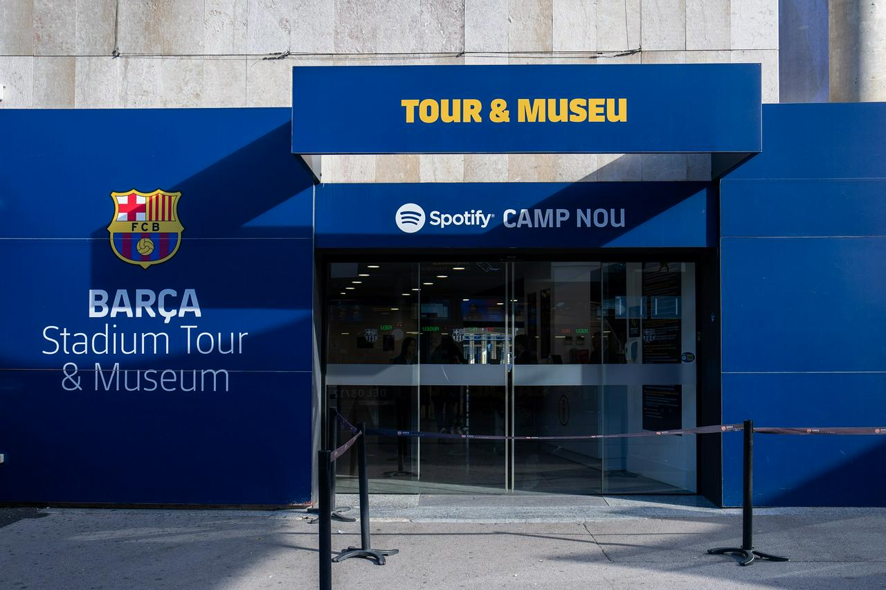 Sin colas - Visita inmersiva para aficionados del FC Barcelona - Photo 12