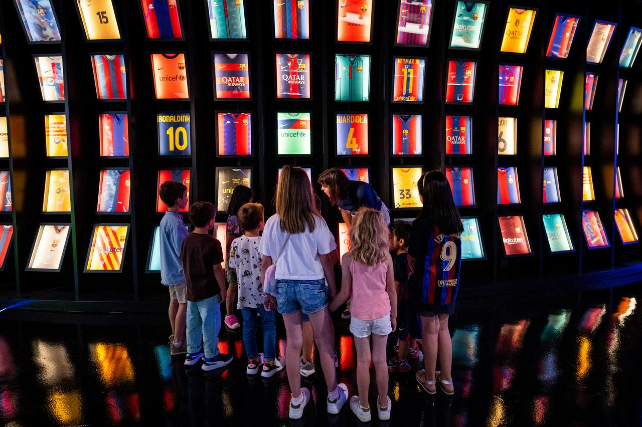 Sin colas - Visita inmersiva para aficionados del FC Barcelona - Photo 14